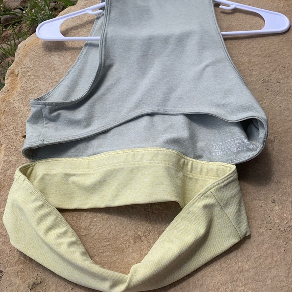 Outdoor Voices Slashback crop - Picture 4 of 5